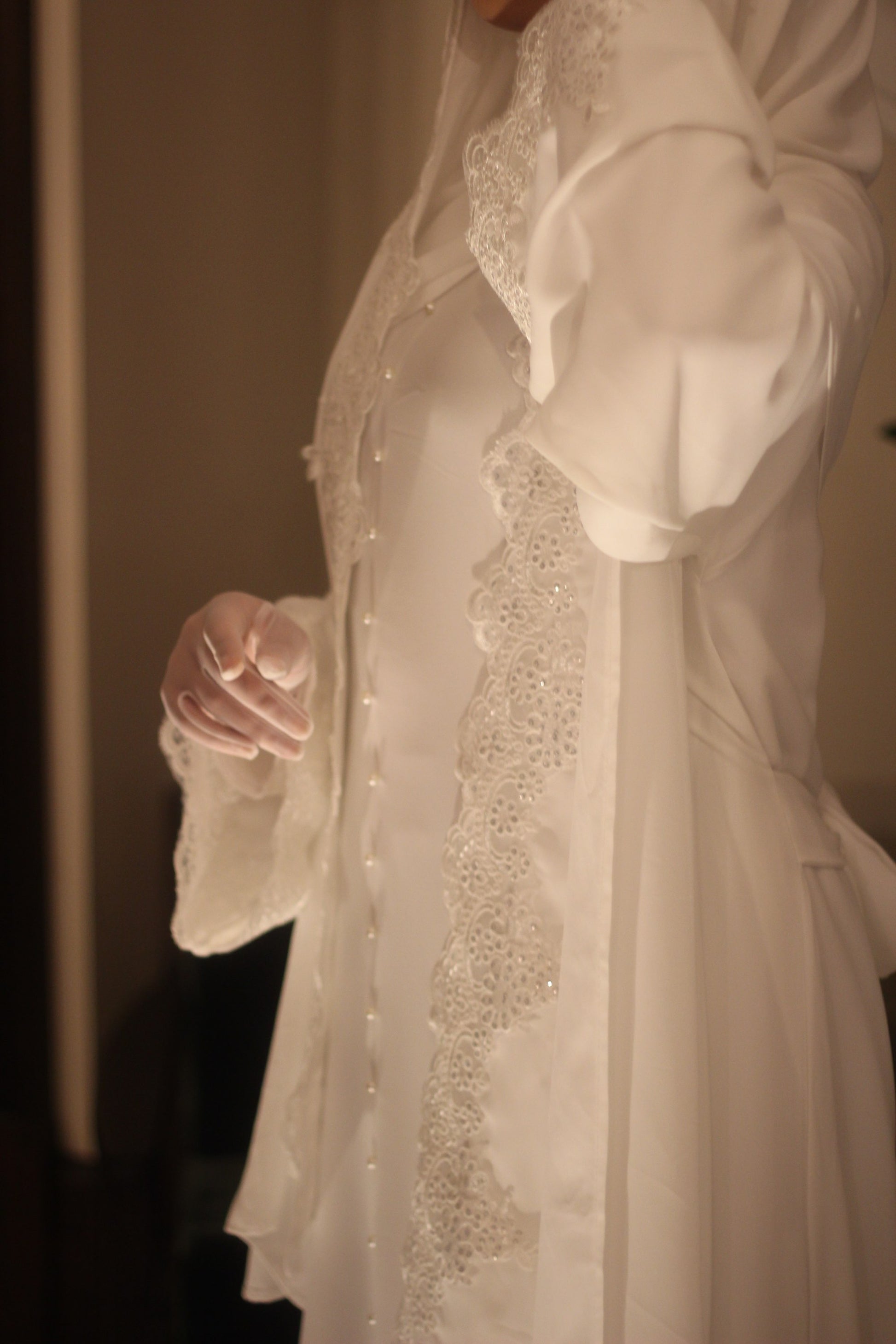 Bella image 7
