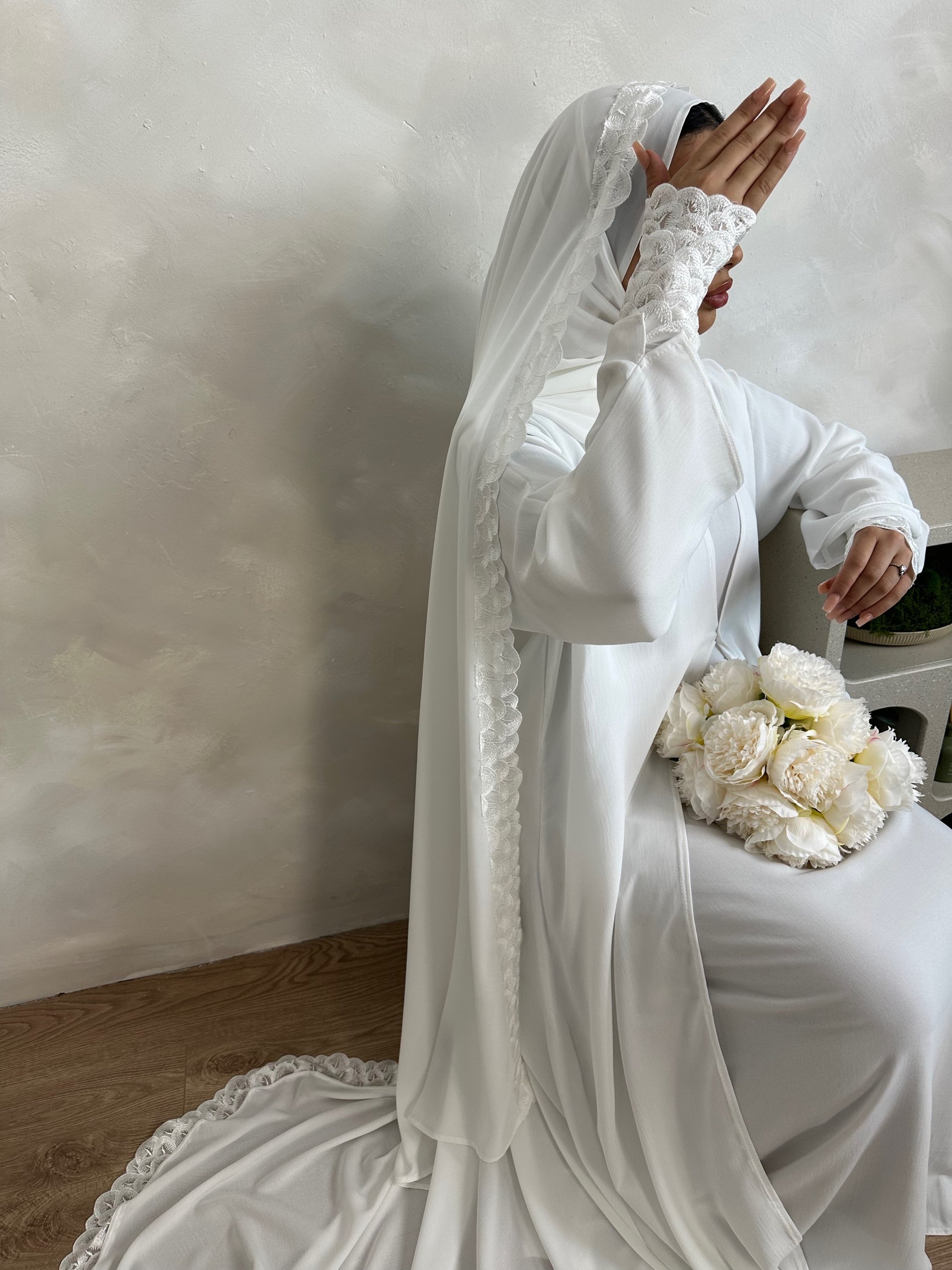 Ida veil image 1