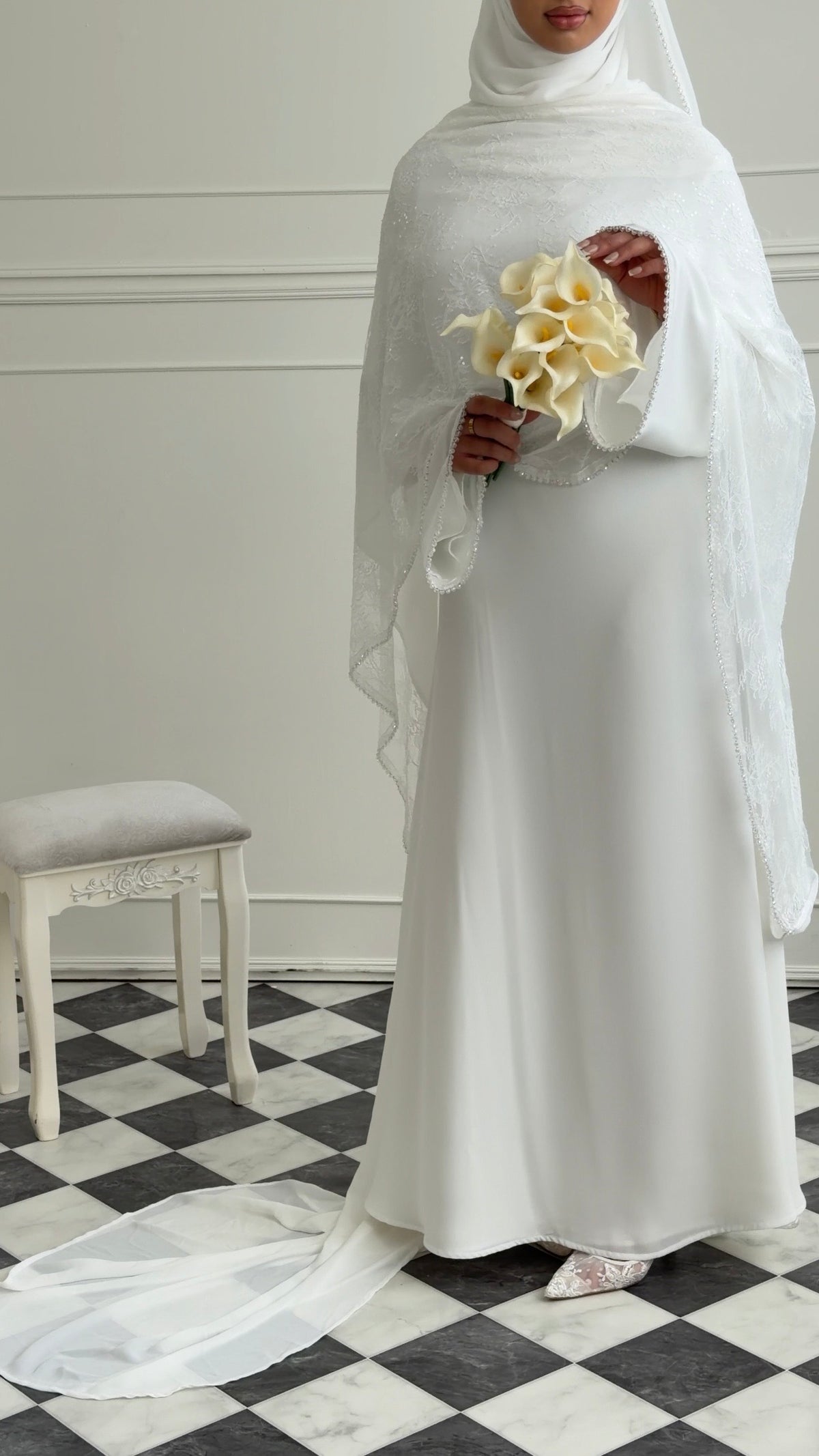 Layaana cape set