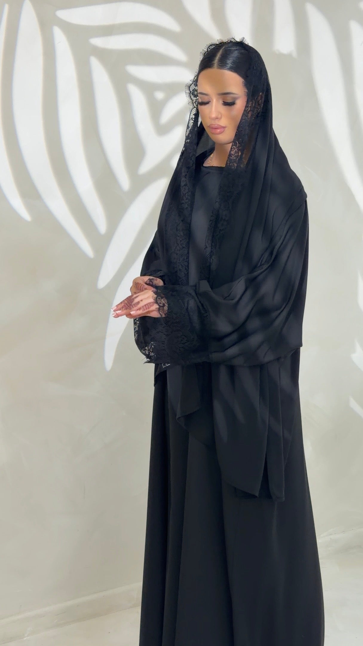 Laila ( Black lace)