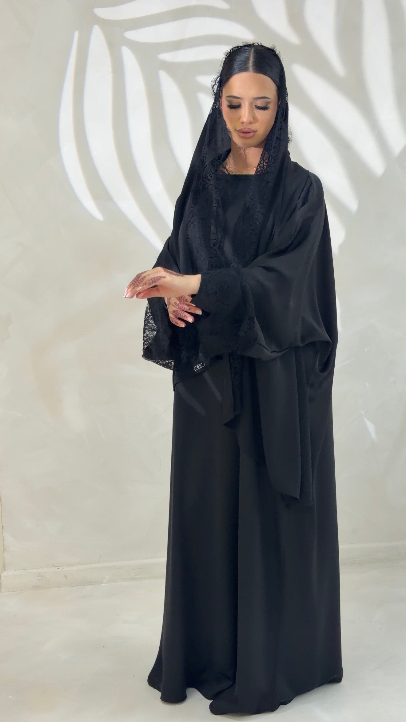 Laila ( Black lace)