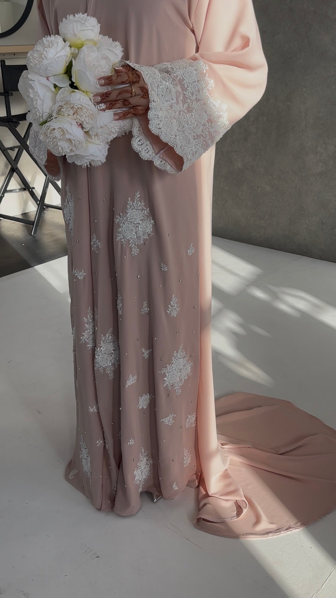 Manal image 1